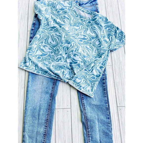 Girls size 12 SO Skinny Jeans and 10/12 Blue Swirl Wonder Nation Top. EUC - Picture 2 of 8